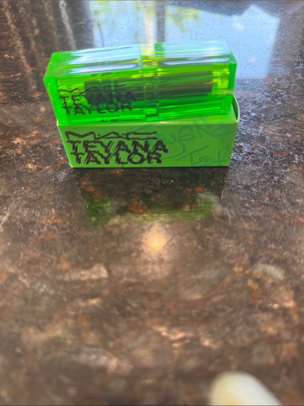 MAC Teyana Taylor “I got a man” lipstick NWB - Picture 4 of 4